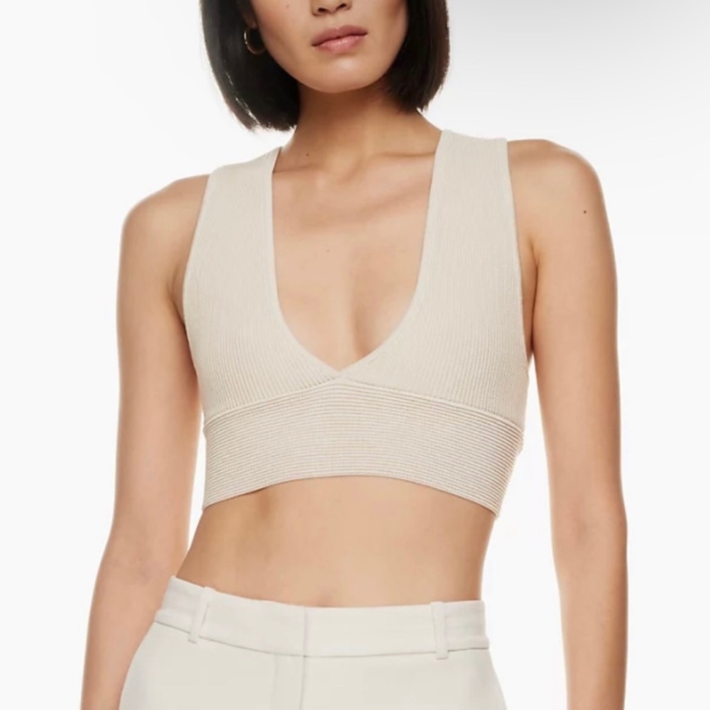 Aritzia Babaton Sculpt Knit Crop Top